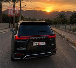 Lexus LX